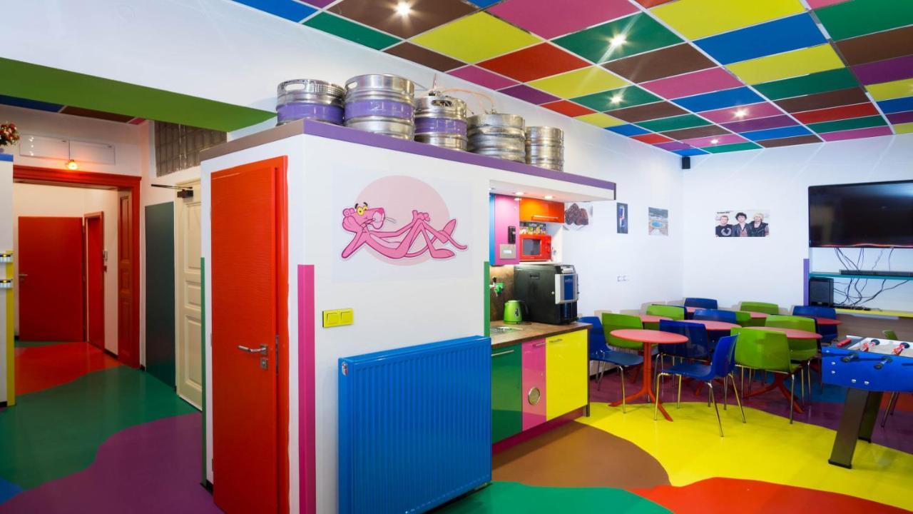 Апартаменты Colours - Your 7 Colour Experience In Centre Of