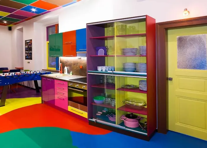 Apartment Colours - Your 7 Colour Experience In Centre Of Prague